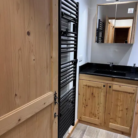Les Racines Chalet *